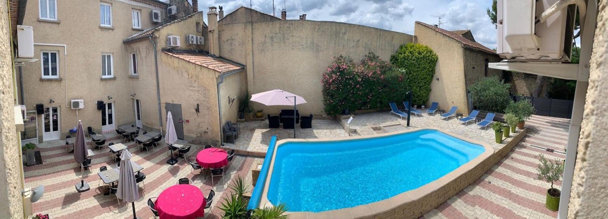 فندق لا باتسايد Entraigues-sur-la-Sorgue المظهر الخارجي الصورة